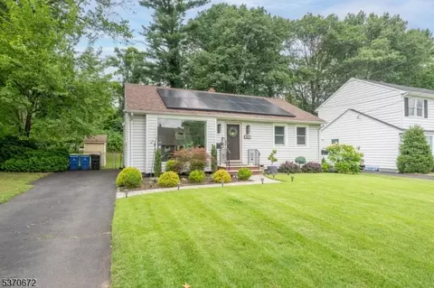 443 Richard Way, North Plainfield, NJ 07062