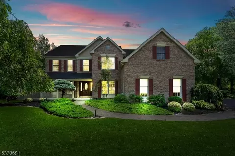 128 Updikes Mill Rd, Belle Mead, NJ 08502