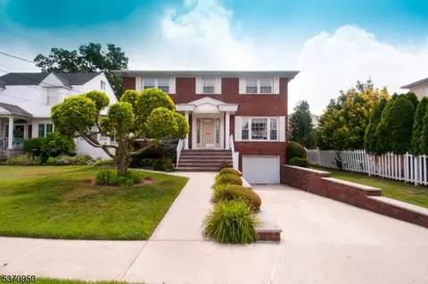 13-15 Hillside Rd, Elizabeth, NJ 07208