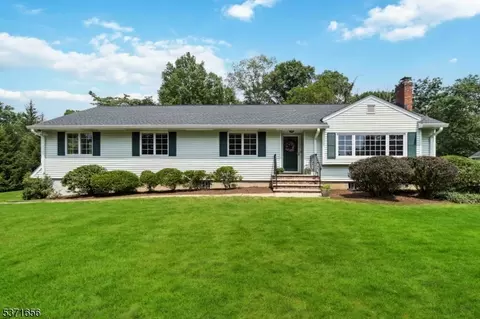 60 Frederick Pl, Morristown, NJ 07960