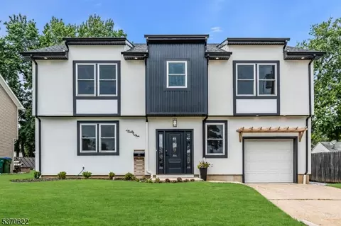 35 Glenville Rd, Edison, NJ 08817