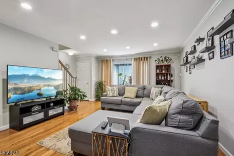 201 Watchung Ave #20, Bloomfield, NJ 07003