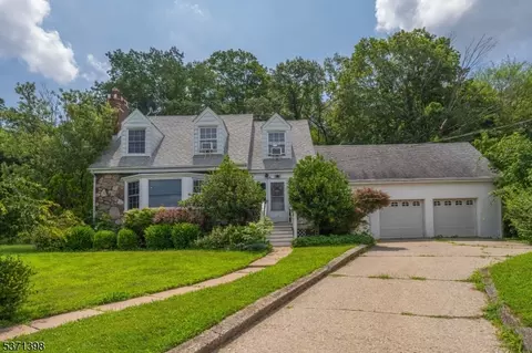 51 Hillside Ter, Newton, NJ 07860