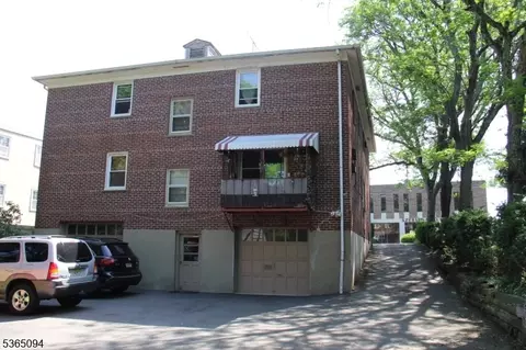 287 Main St, Millburn, NJ 07041 photo 5
