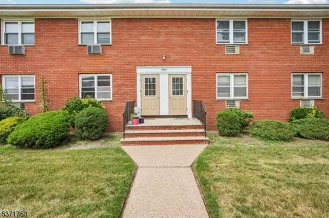 66 Knox Ter #1B, Wayne, NJ 07470
