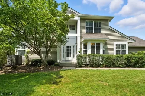 12 Mahogany Way, Randolph, NJ 07869
