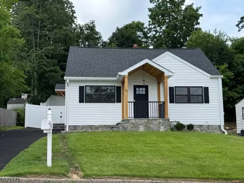 34 Chester Ave, Rockaway, NJ 07866