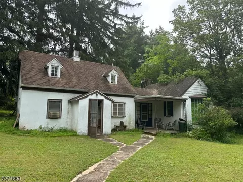 598 River Rd, Hillsborough Twp, NJ 08844