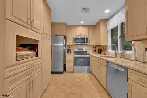 348 River Rd, Hackettstown, NJ 07840 photo 9
