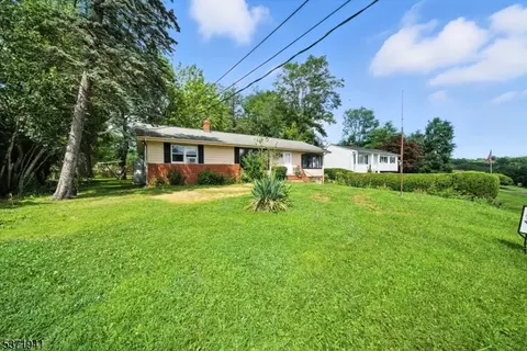 193 Randolph Ave, Mine Hill, NJ 07803