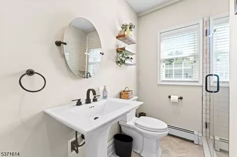56 Bartell Pl, Clark, NJ 07066 photo 26