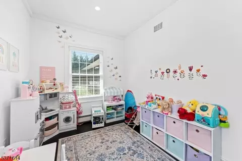 56 Bartell Pl, Clark, NJ 07066 photo 29