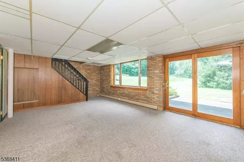 1087 Ratzer Rd, Wayne, NJ 07470 photo 13