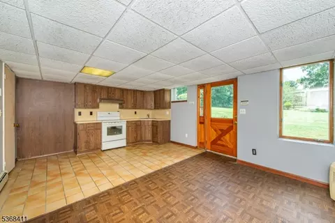 1087 Ratzer Rd, Wayne, NJ 07470 photo 18