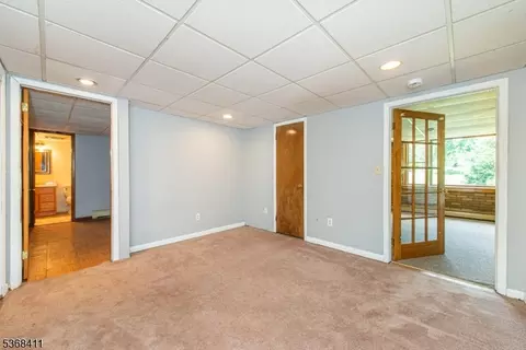 1087 Ratzer Rd, Wayne, NJ 07470 photo 16