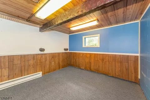 1087 Ratzer Rd, Wayne, NJ 07470 photo 11