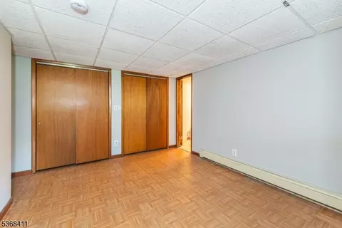 1087 Ratzer Rd, Wayne, NJ 07470 photo 17