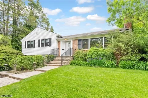57 High St, Summit, NJ 07901