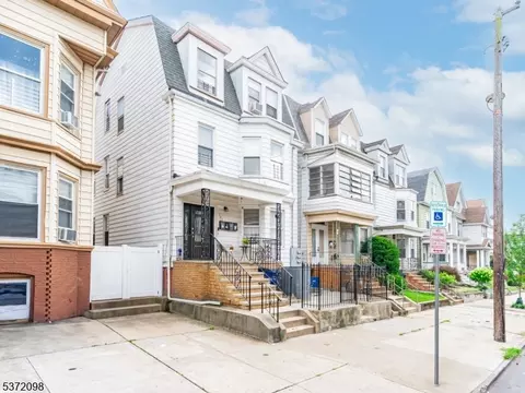 261 Ridge St, Newark, NJ 07104