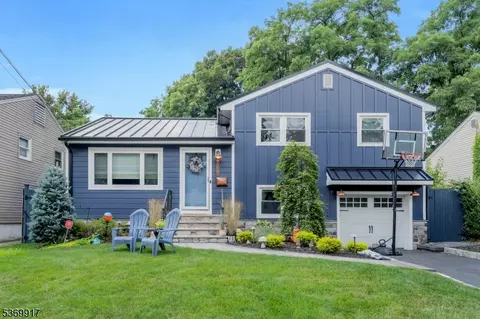 922 Linden Ln, Union, NJ 07083