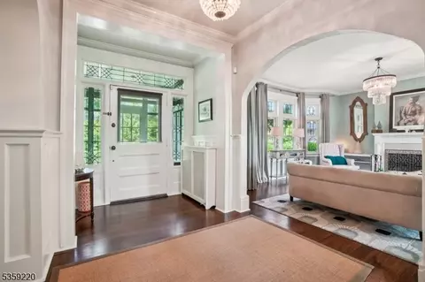 40 Stanley Rd, South Orange Village, NJ 07079