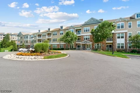 4106 Hoover Ln, Wharton, NJ 07885