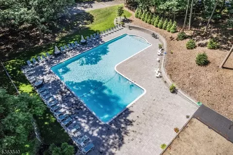 48 Troy Dr # D, Springfield, NJ 07081
