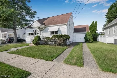 98 Passaic Ave, Woodland Park, NJ 07424