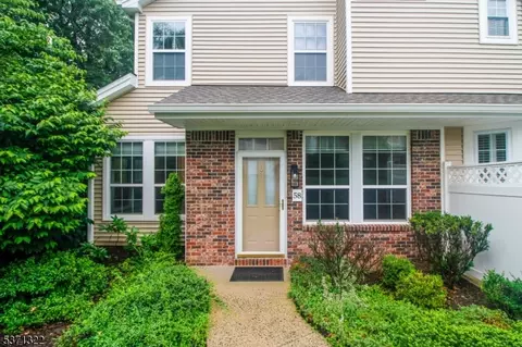 58 Pheasant Brook Ct, Bedminster, NJ 07921