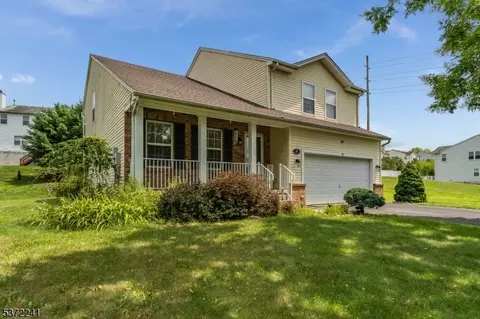 69 Alvin Sloan Ave, Washington, NJ 07882