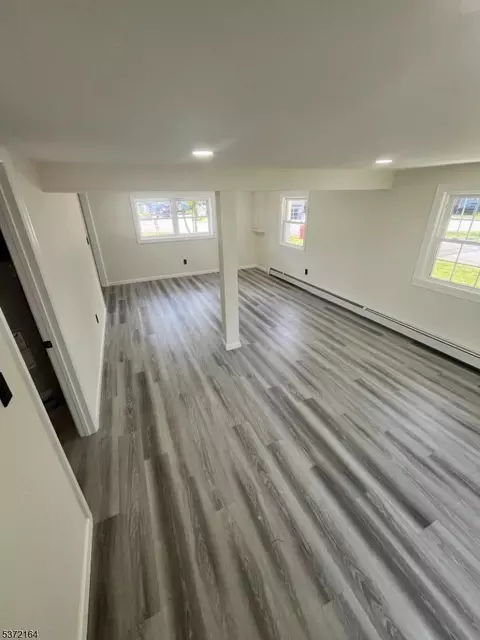 44 Lakeside Ave, Haskell, NJ 07420 photo 4