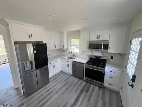 44 Lakeside Ave, Haskell, NJ 07420 photo 14