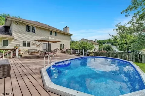 7 Patchbox Ct, Boonton, NJ 07005 photo 6