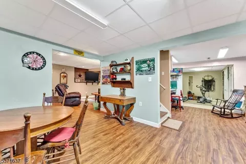 7 Patchbox Ct, Boonton, NJ 07005 photo 22