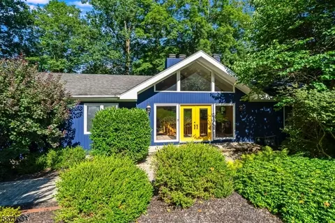 20 Glen Gary Dr, Mendham Twp, NJ 07945