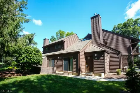 6 Yacenda Dr # C, Morris Plains, NJ 07950