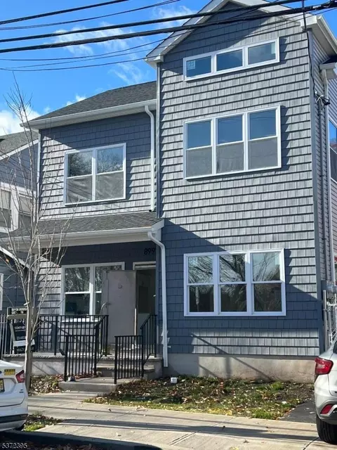 89 W End Ave, Newark, NJ 07106