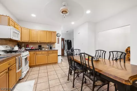 80 Heckel St, Belleville, NJ 07109