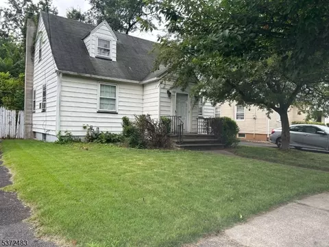 584 Plymouth Rd, Hillside, NJ 07205