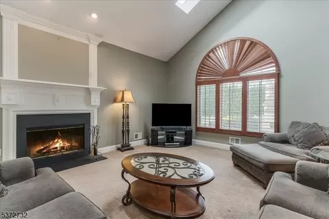 33 Gates Pl, Wayne, NJ 07470 photo 16
