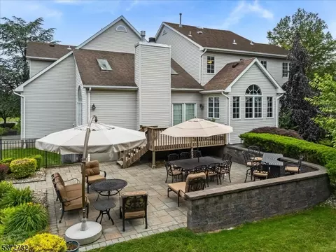 33 Gates Pl, Wayne, NJ 07470 photo 29