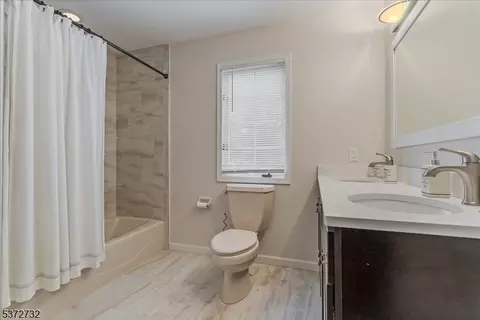 33 Gates Pl, Wayne, NJ 07470 photo 25