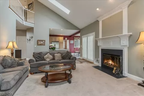 33 Gates Pl, Wayne, NJ 07470 photo 17