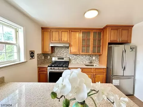 37 Atherton Ct # A, Wayne, NJ 07470 photo 18