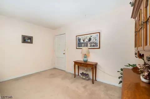 88 Troy Dr # D, Springfield, NJ 07081 photo 3