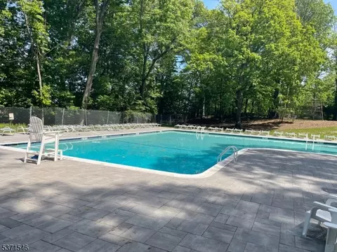 88 Troy Dr # D, Springfield, NJ 07081 photo 21
