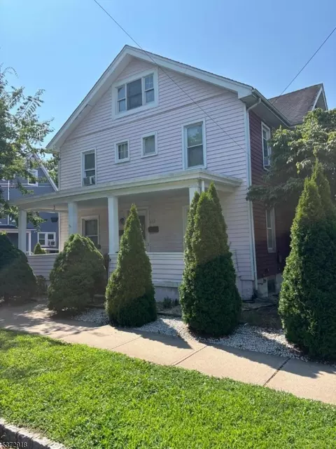 130 W High St, Bound Brook, NJ 08805