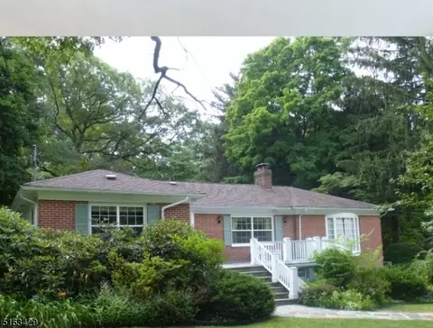 330 Morris Ave, Mountain Lakes, NJ 07046