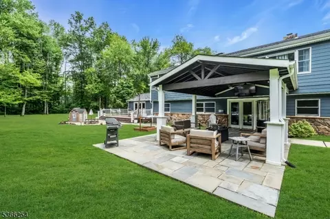 9 Spring Ln, Warren, NJ 07059 photo 43