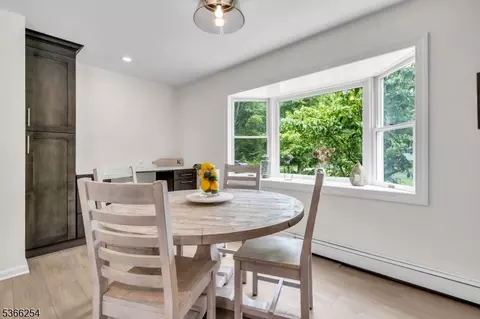 9 Spring Ln, Warren, NJ 07059 photo 12